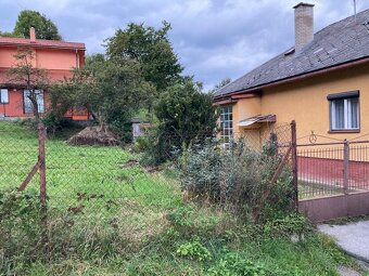 Rodinný dom s krásnym pozemkom na predaj, Černová-Račkov, Ru - 2
