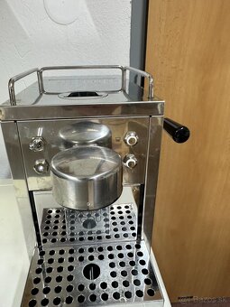 Kávovar Nespresso Mont Agou Retro - 2