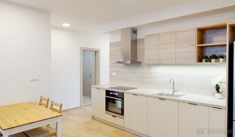 NOVOSTAVBA 3 izb.byt s veľkou lodžiou + garážové miesto - 2