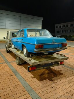 Mercedes W 115 - Karoséria - 2