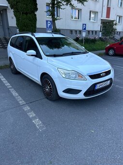 Ford Focus 1.6 TDCi Kombi - 2