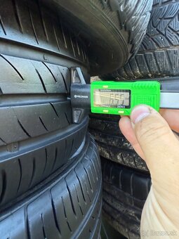 185/60 R15 Kumho letne - 2