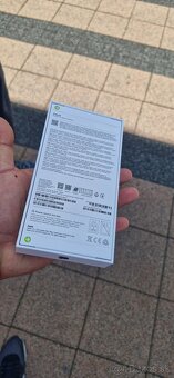Iphone 16 novy - 2