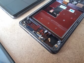 Predám úplne nový display na Huawei - rôzne modely - 2