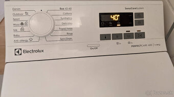 Pracka Electrolux Perfect Care 600 zhora plnena - 2