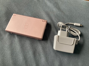 Nintendo DS Lite Metallic Rose - 2