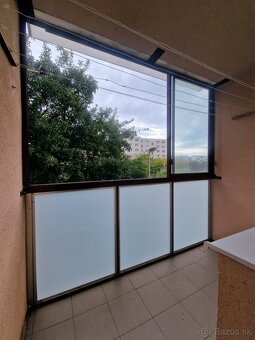 2-izbový byt s balkónom blízko centra, Topoľčany - 2