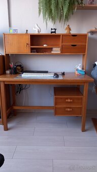 Písací stôl - 2