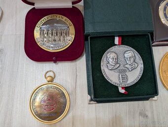 Zahraničné medaile plakety - 2