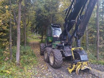 Harvestor John Deere 1270E - 2