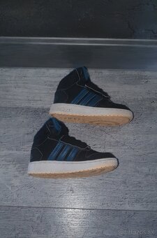 Tenisky zateplené Adidas - 2