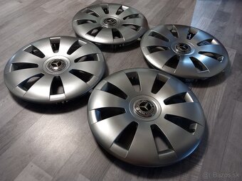 Puklice Mercedes, Sada Č.16, Nové - 2