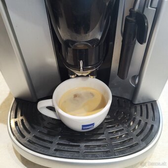 Delonghi Magnifica vo vybornom stave, plne funcny - 2