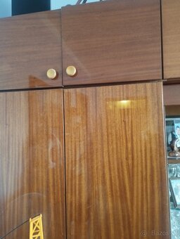 Retro obyvačkova stena - 2