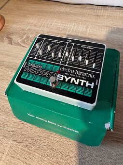 Electro-Harmonix Bass Microsynth - 2