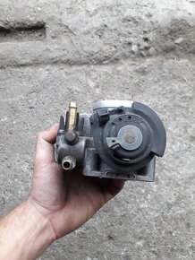 Skoda oktavia 1 1.6 skrtiaca klapka - 2
