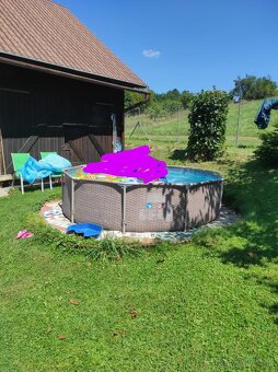 Predám bazen priemer 305,hĺbka 75 cm po rysku Max. - 2