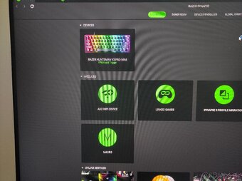 Razer Huntsman V3 Pro Mini - 2