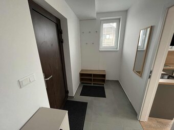 NOVÝ byt s TERASOU a PARKOVANÍM - 2