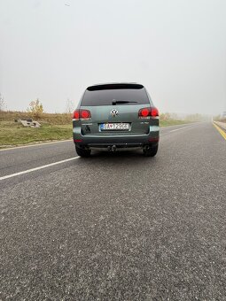 Volkswagen Touareg 3.0tdi - 2