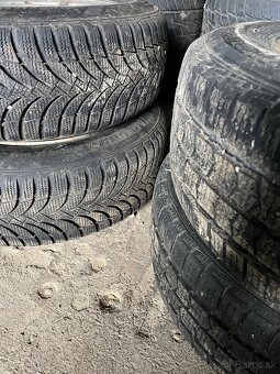 Zimna sada s pneumatikami Nexen 205 / 65 / R15 - 2