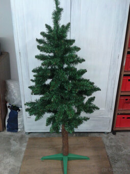 Vianočný stromček umelý menší - 2