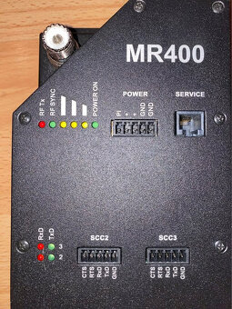 UHF/VHF zosilňovač signálu RACOM PROFI MR400 - 2
