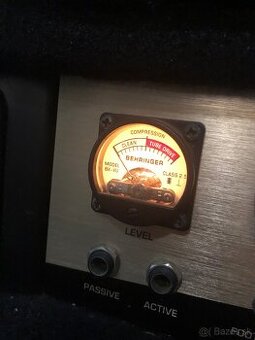 Basgitarove kombo Behringer BX 4410 - 2