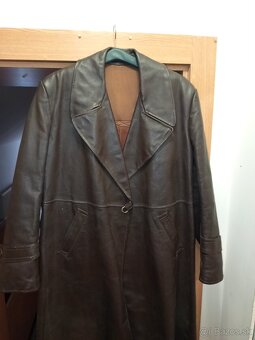 Starý kožený kabat - 2