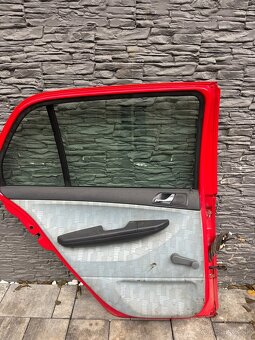 FABIA I - ZADNE DVERE ĽAVÉ - 2