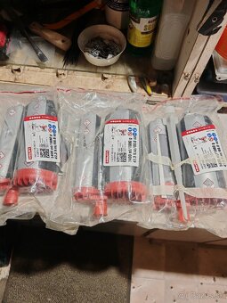 Chemická kotva Hilti 1400 ml - 2