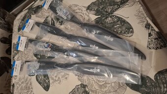 Elektro vtule 15x8, nove - 2