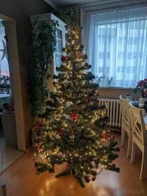 Umelý vianočný stromček, použitý len 2x - 2