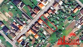 Na predaj stavebný pozemok 801 m2, Nemšová, okr. Trenčín - 2