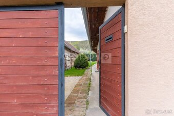 GESTTO | RODINNÝ DOM NA PREDAJ | 741 m2 POZEMOK | SMOLENICE - 2