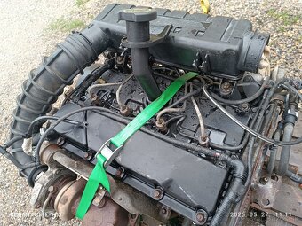 Ford Transit 2l 62,5 kw motor - 2
