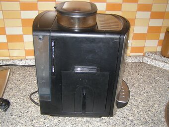 Krups automatický kávovar - 2