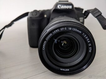 Canon 70D + Canon EF-S 18-135mm f/3.5-5.6 IS USM - 2