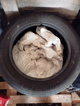 205/55 r16 goodyear - 2