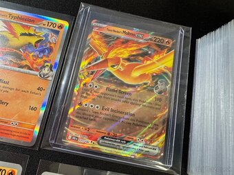 Pokemón MEGA balík C: 100ks kariet v obaloch s EX a darčeky - 2