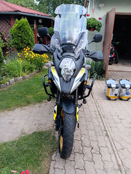SUZUKI V-STROM DL 1000 - 2