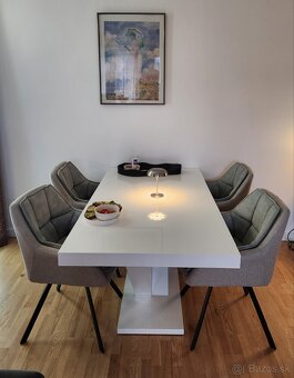 Stôl VICTORIA rozkladací Biely lesklý + otočné kreslá 4ks - 2
