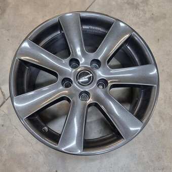 Disky Borbet 5x120 R17 8J ET35 - 2