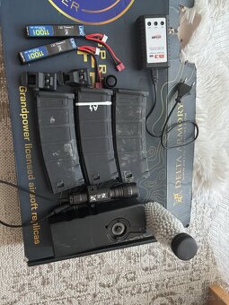 Delta Armory FREYA R15 M-LOK 14" Gen.2 Oliva – AEG - 2