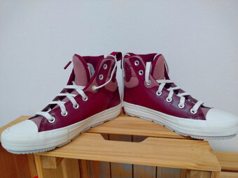Damske vysoké tenisky Converse CHUCK TAYLOR BERKSHIRE BOOT - 2