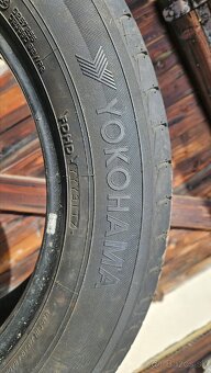 235/60 R18 Yokohama Letné - 2