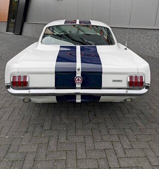 Ford Mustang Fastback GT350 Clone z roku 1966 - 2