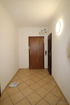 Rezervované. Predáme 3 - izbový byt v Topoľčanoch - 2