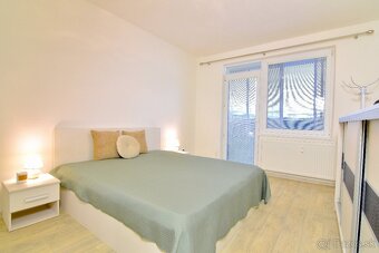 Veľký 3-izb byt balkón pivnica parkovanie Párovce Nitra - 2