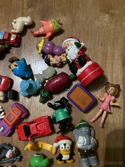 Kinder hračky mix - 2